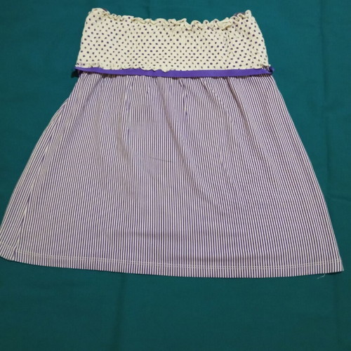 Women's strapless top with striped and polka dot pattern, like new, purple