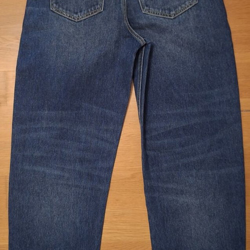 Blue denim women's barrel fit jeans, mid-rise