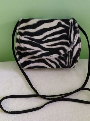 Zebra crossbody bag used, velvet with good capacity