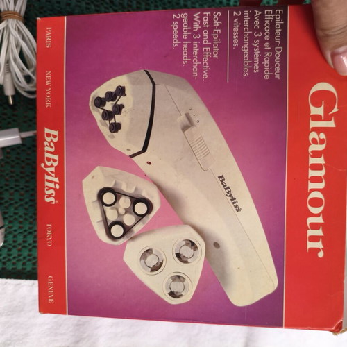 BaByliss Glamour Type 712 vintage hair removal device with accessories and box