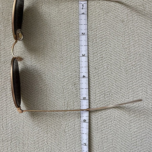 Ray-Ban Beat RB 3594 sunglasses like new, gold frame, gradient lenses