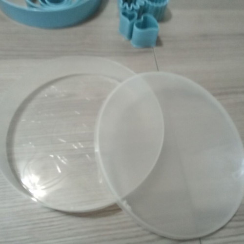 Cookie cutters set in case, new, 13 pieces with various shapes