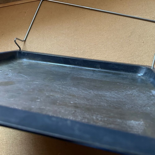 Old baking tray used
