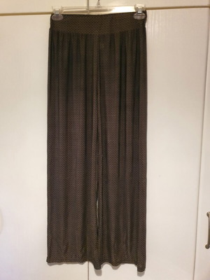 Brown thin summer pants like new, size XL with small black patterns