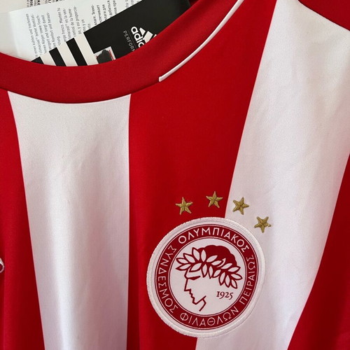 Olympiacos jersey size Large new with tag