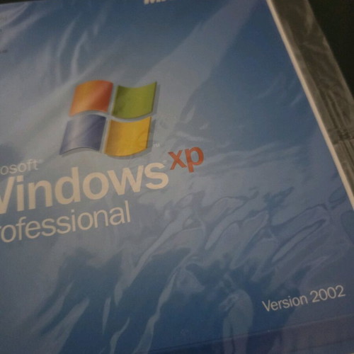 Windows XP Pro 2002 sealed collectible new