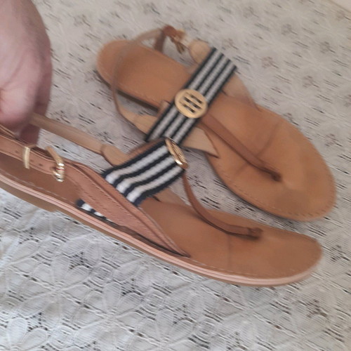 Tommy Hilfiger women's sandals size 38 like new