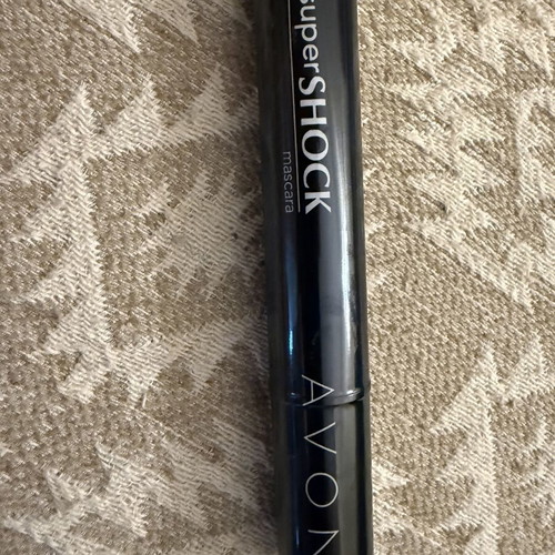 Avon makeup set new with gift pencil