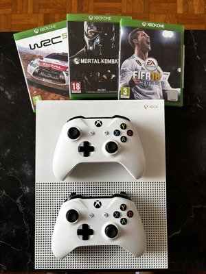 Xbox One S 500GB like new with 2 controllers and 3 games