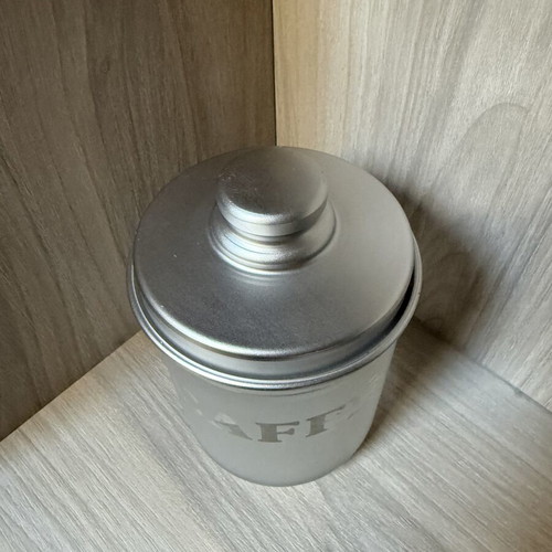 Glass storage jar with lid