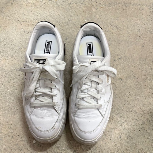 Puma sneakers used, size 40.5, white