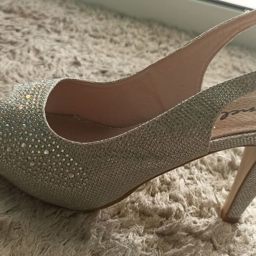Pip Toe Silver Heels Size 37 New with Hidden Platform