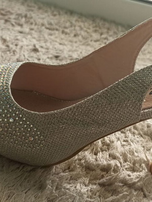 Pip Toe Silver Heels Size 37 New with Hidden Platform