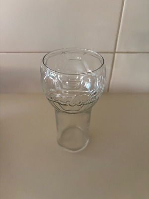 Coca Cola collectible glass like new