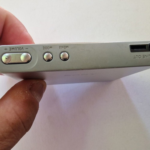 Sony Walkman NW-HD3 Silver 20GB Digital Media Player