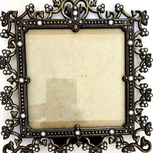 Picture Frames pack of 12 like new, vintage metal and decorative styles