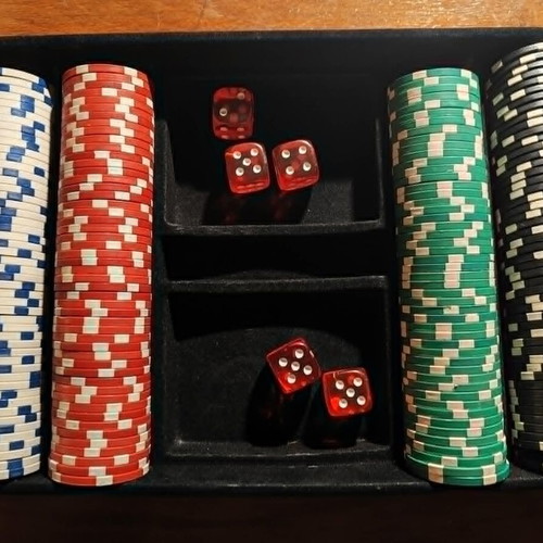 Poker chips set used, 200 chips with 5 dice