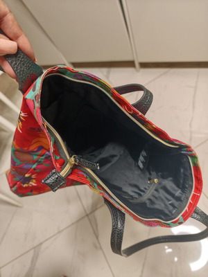 Shoulder bag, multicolored