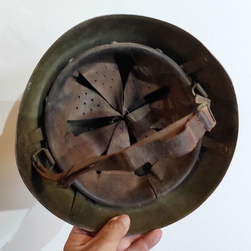 Greek helmet 1940 used, complete