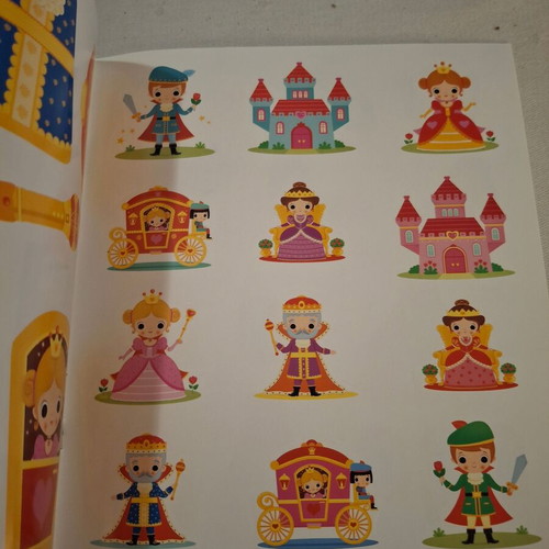 Activity book Little Princesses for girls 2+