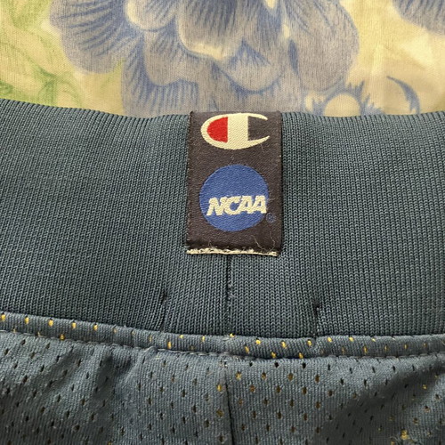 Champion basketball shorts XXL used, blue and yellow