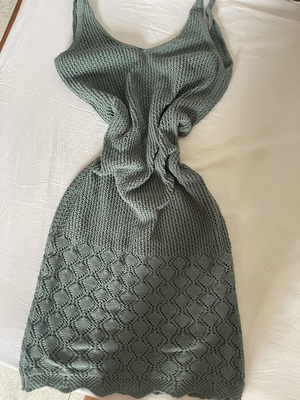 Zara crochet midi dress sage green size M like new