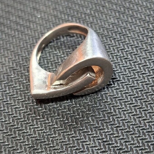 Silver ring with 925 stamp, new, adjustable size
