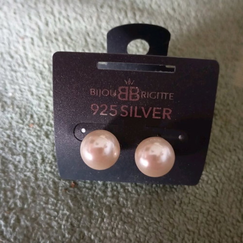 Silver earrings with pearls new