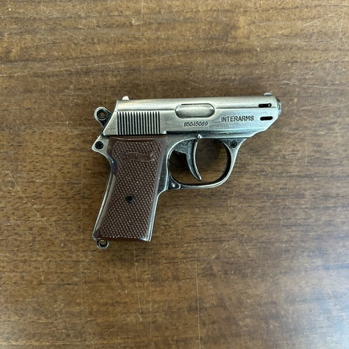 Gun-shaped lighter with case