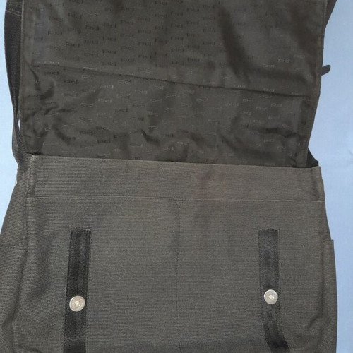 Laptop bag with multiple compartments, 40x30 cm
