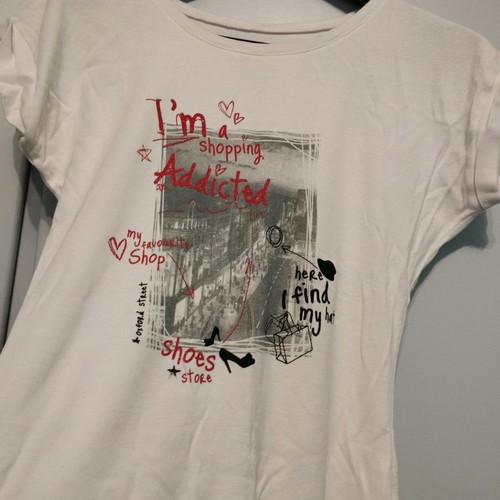 T-shirt medium used, white, elegant