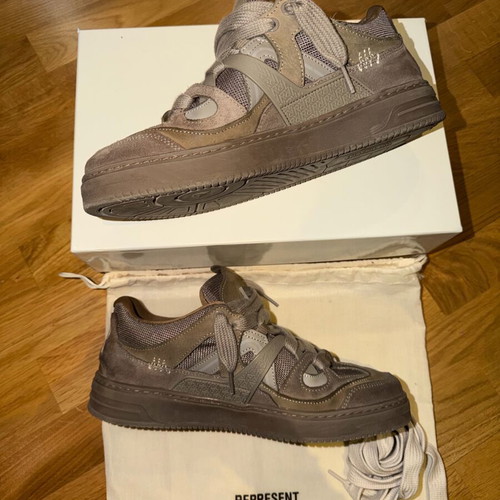Represent Bully Chunky Sneakers like new, size 43, beige and brown