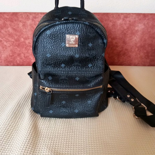Black backpack bag like new