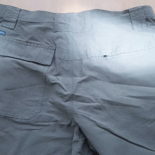Columbia men's shorts size S used, grey