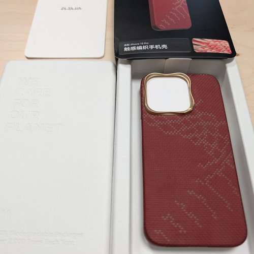 Pitaka Aramid Limited Edition iPhone 15 Pro Year of the Snake case like new