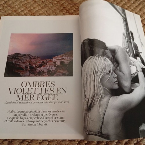 Vogue Paris June-Juillet 2011 magazine like new French edition