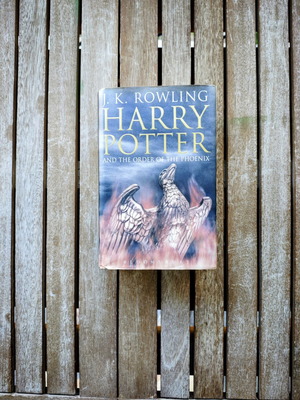 Harry Potter and the Order of the Phoenix hardcover book used, English edition