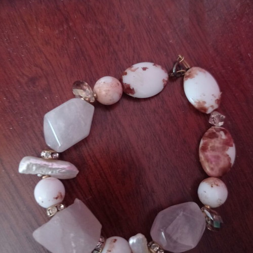 Fo bracelet used with various stones