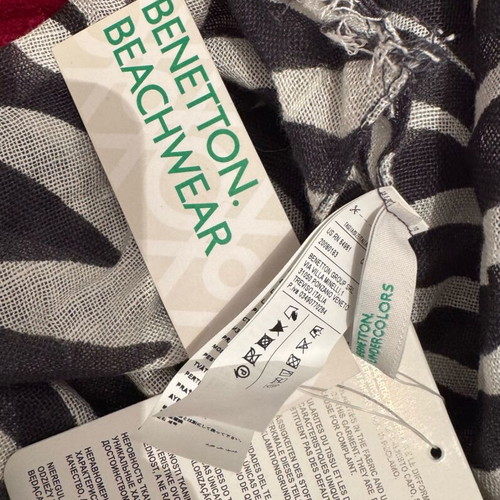 Benetton black and white zebra animal print scarf new
