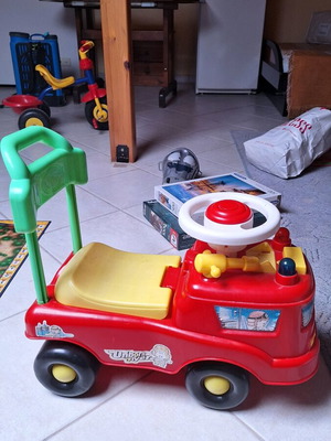 Fire truck for small children used