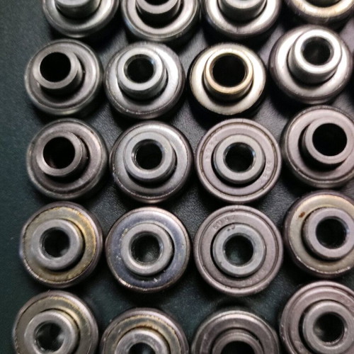 Skateboard accessories new, 30 bearings and screws with safety nuts