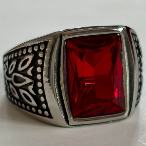 Red Stone Signet Ring size 12 brand new, 316L stainless steel