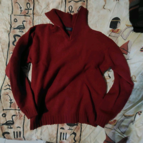 Winter sweaters Large like new, set of 3 pieces