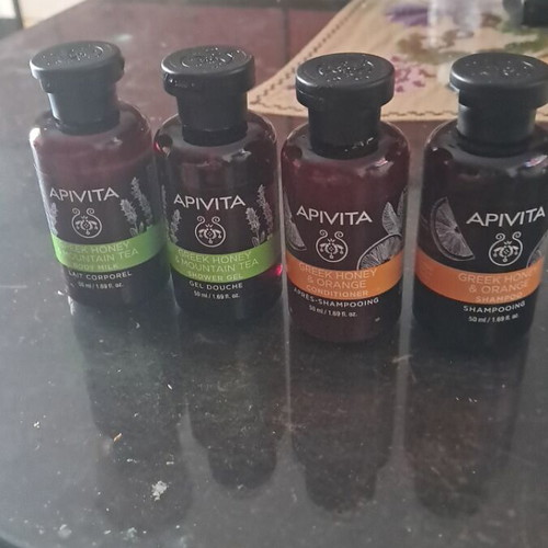 Apivita body care set like new