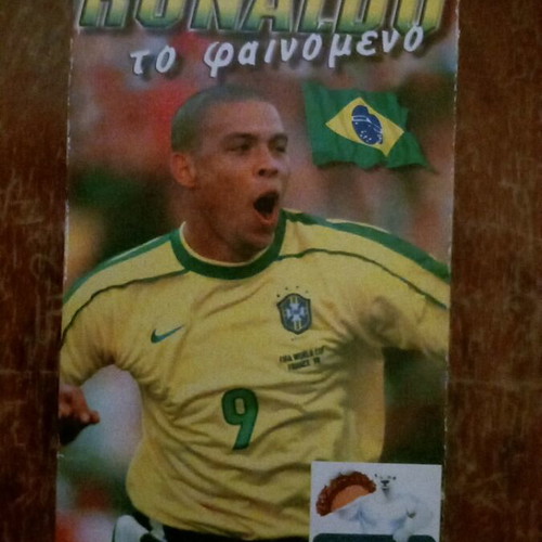 Ronaldo To Fainomeno VHS like new, authentic