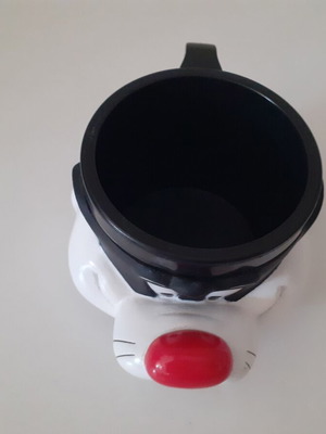 Sylvester plastic mug new