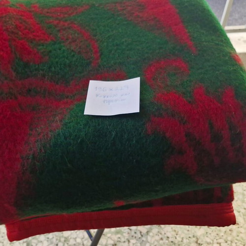 Wool Blanket like new, handmade, 196x227 cm