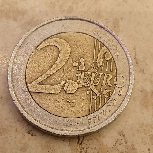 2 Euro Portugal 2002 coin used with printing errors