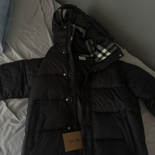 Burberry puffer jacket 2 in 1 black, brand new, size L