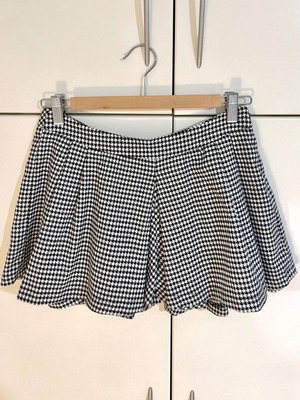 Houndstooth cotton skort Zara size XS like new